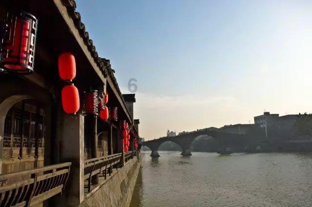 乖乖 那绝对是老表照顾了 是什么意思？